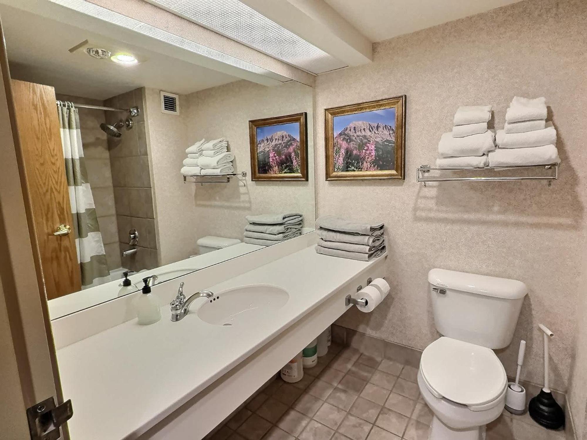 הוילה קרסטד באט 1Bd 274 Perfect Location With Pool And Hot Tub מראה חיצוני תמונה